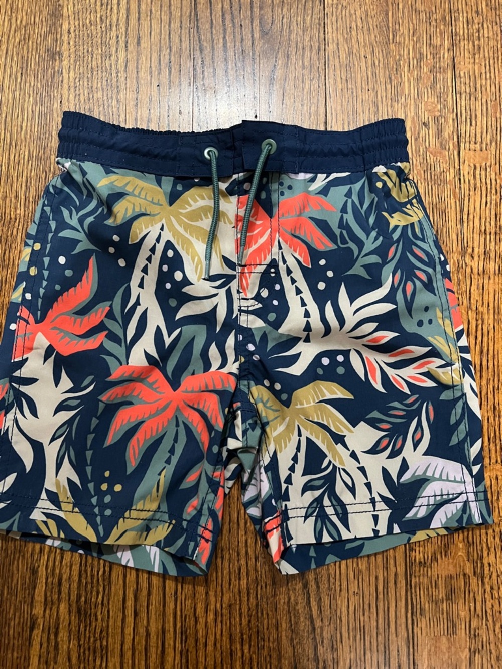 Old Navy Navy Tropical Leaf Print Swim Board Shorts Boys Size Small (6/7)